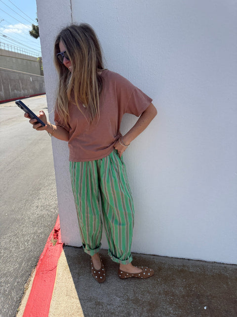 The Sonnie Crop Tee - ascot + hart