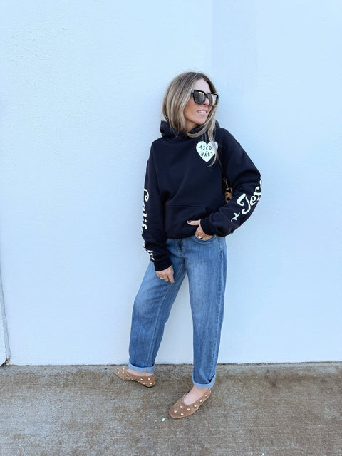 A+H Premium Classic Logo Hoodie - ascot + hart