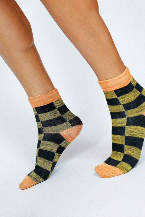 Boxy Checkered Ankle Socks - ascot + hart