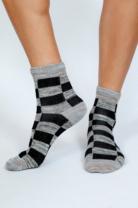Boxy Checkered Ankle Socks - ascot + hart