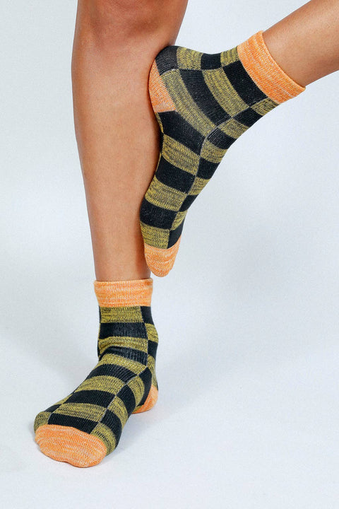 Boxy Checkered Ankle Socks - ascot + hart