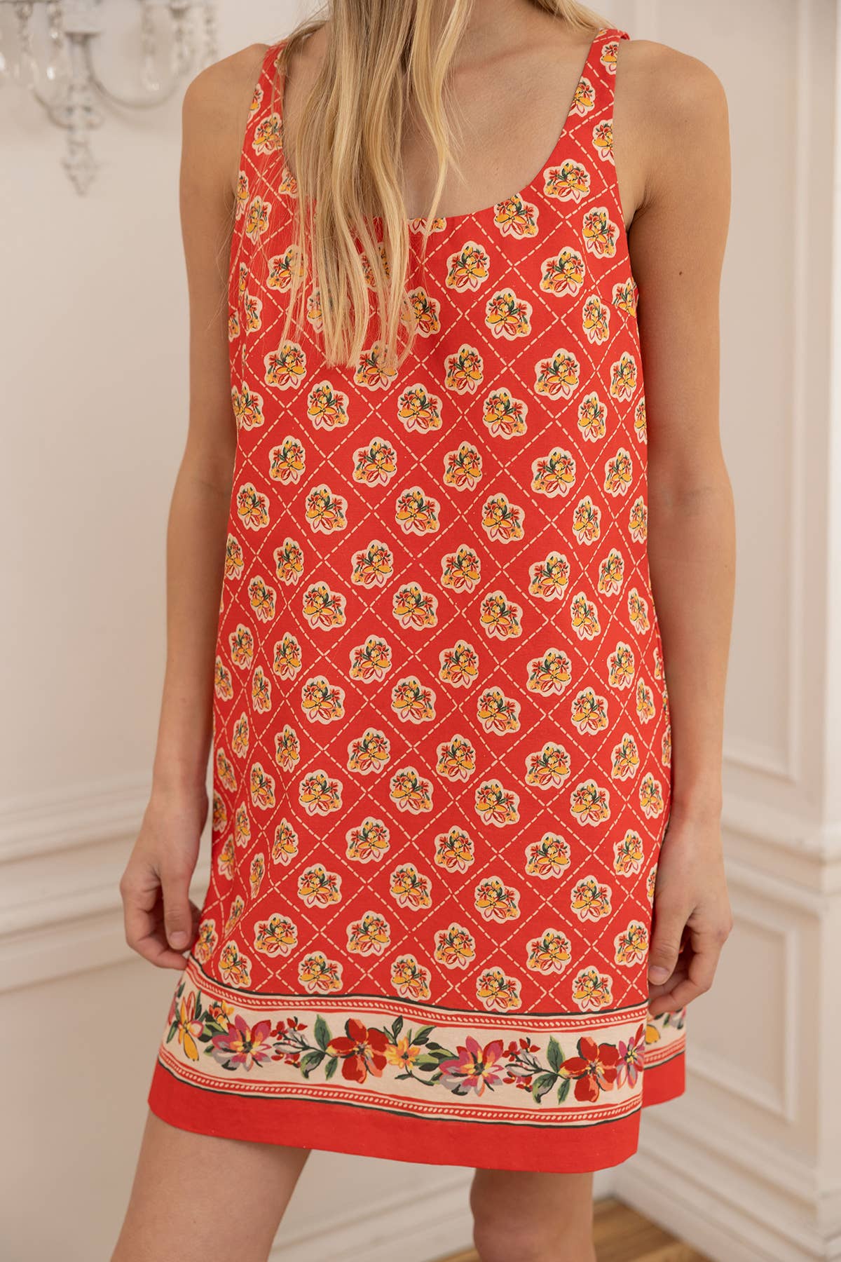 floral mini dress sleeveless Emilia Floral Mini Dress M