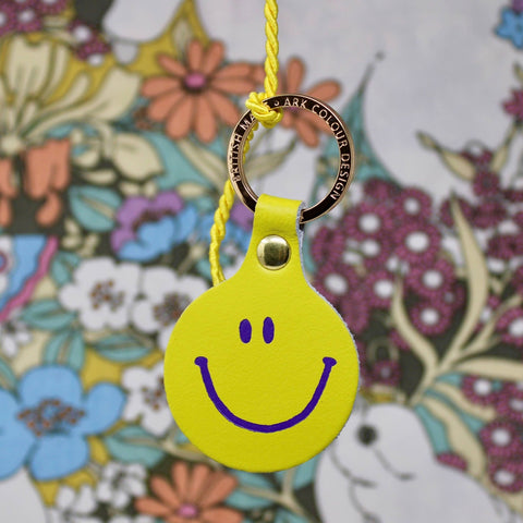 Feeling Lush Smilie Face Key Fob - ascot + hart