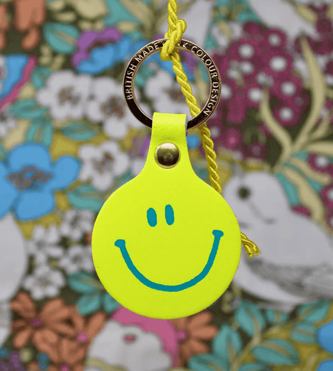 Feeling Lush Smilie Face Key Fob - ascot + hart