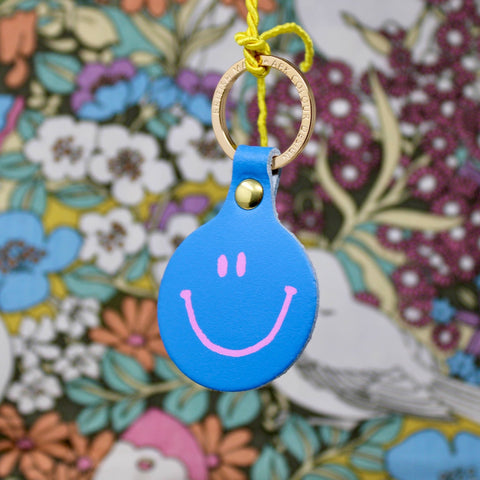 Feeling Lush Smilie Face Key Fob - ascot + hart