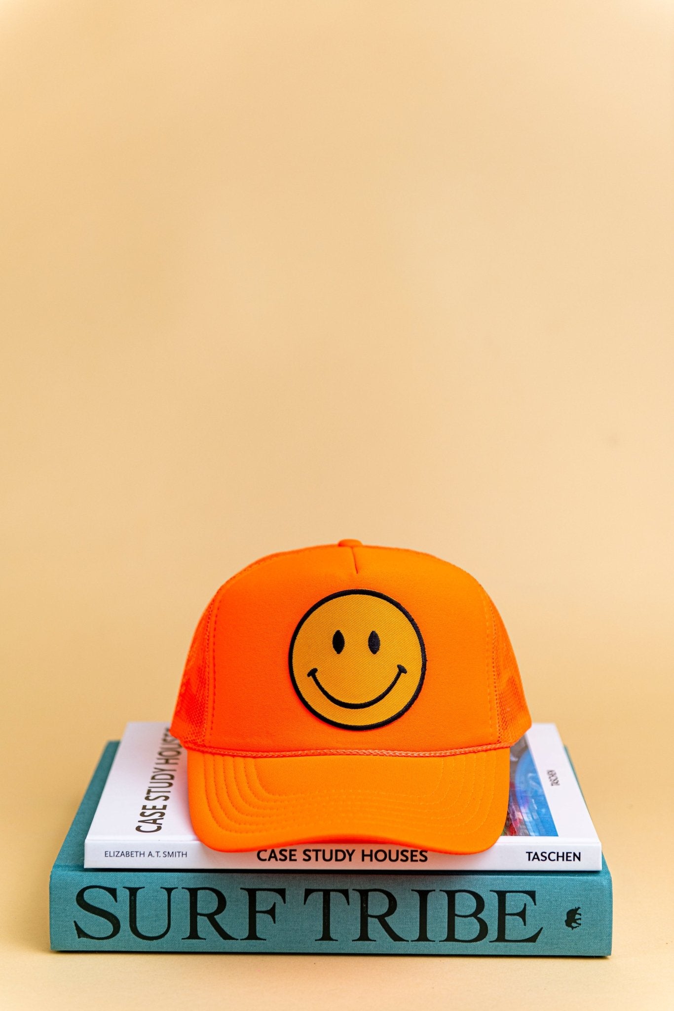 Happy Trucker – ascot + hart