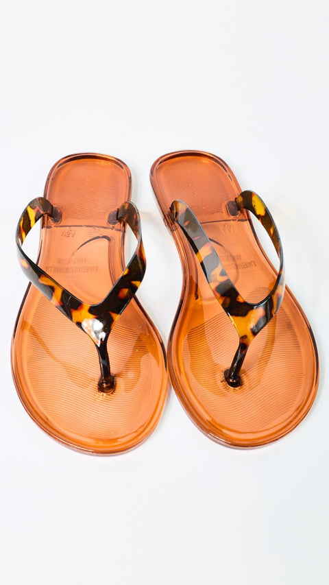 Jolie Jelly Flip Flop - ascot + hart
