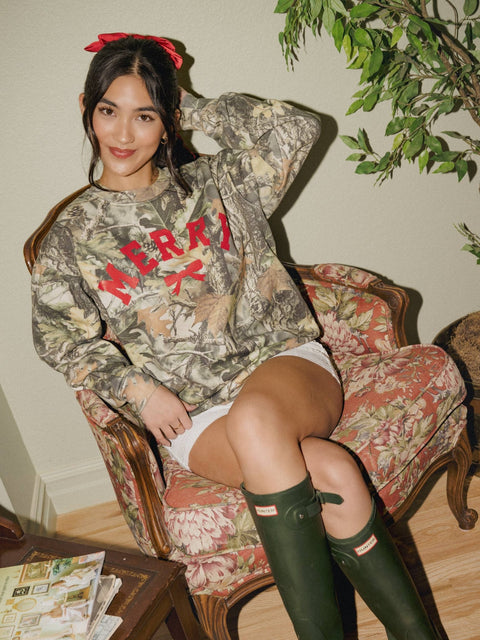 Merry Bow Camo Pullover - ascot + hart