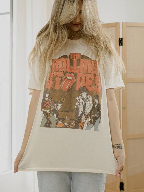 Rolling Stones Stage Circle Graphic Tee - ascot + hart
