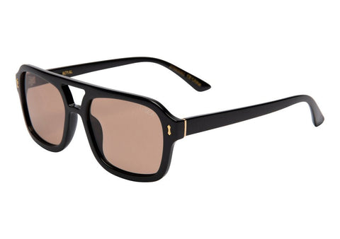 Royal Sunnies - ascot + hart