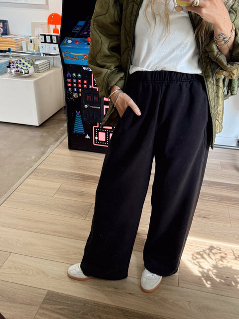 Thea Sweats - ascot + hart